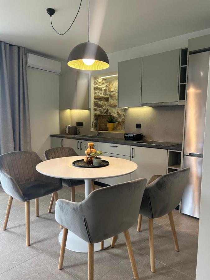 Piedra Luxury Apartments Nauplia Exterior foto